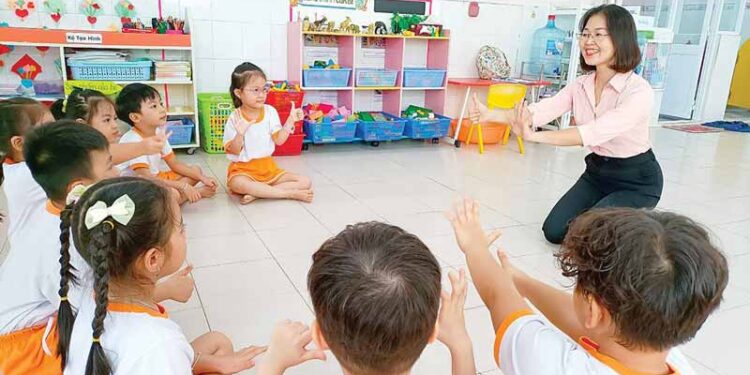 Bộ GD&ĐT dự kiến sẽ hoàn thiện dự án luật Nhà giáo để trình Chính phủ vào giữa tháng 7 năm nay. Ảnh minh hoạ